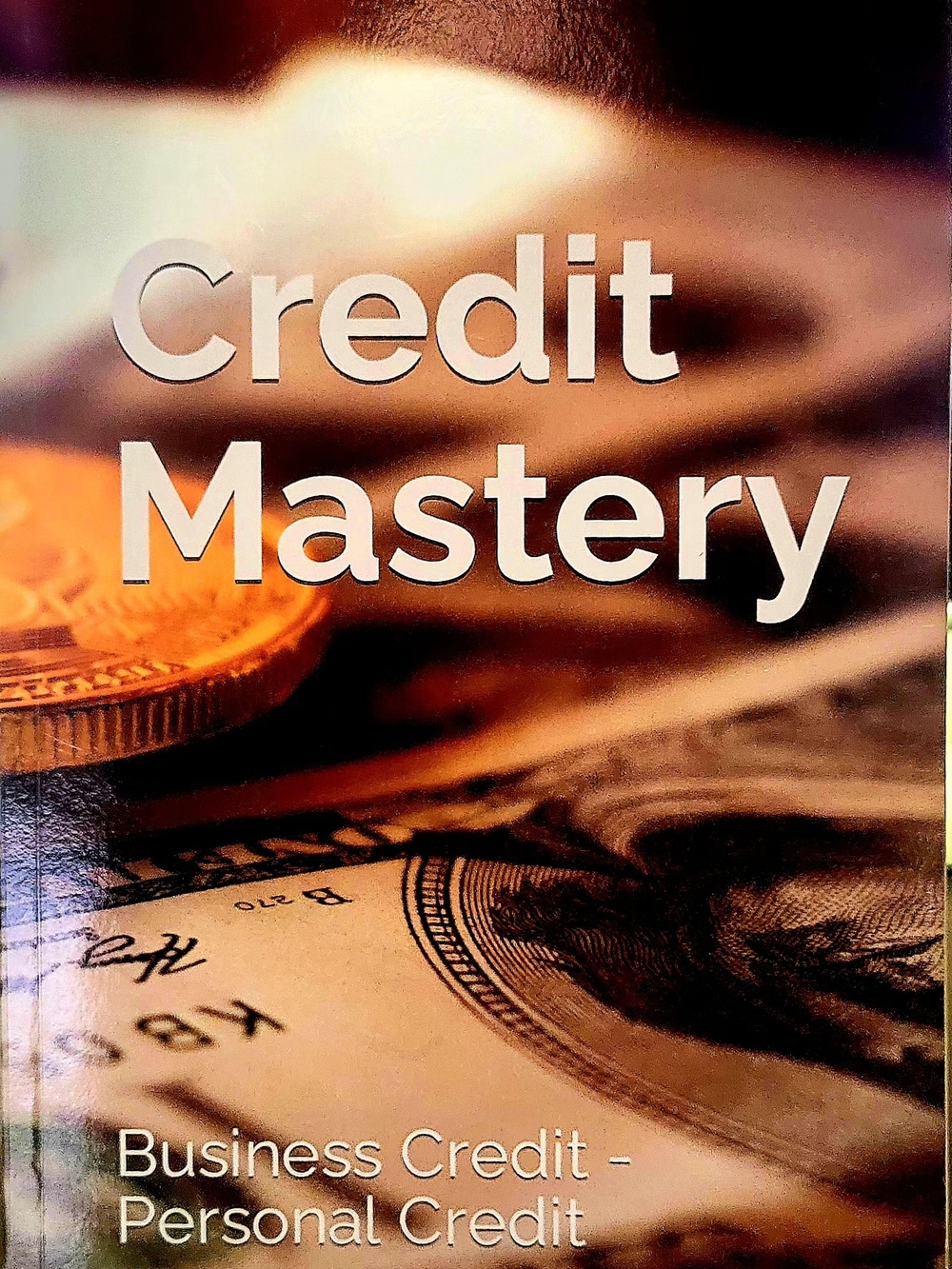 Credit Mastery Guide (Brown, Gold)